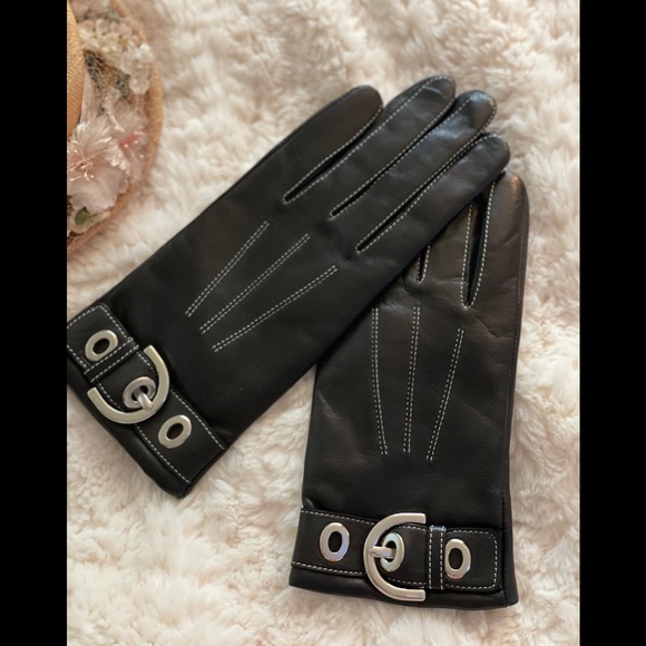 COACH LEATHER GLOVES